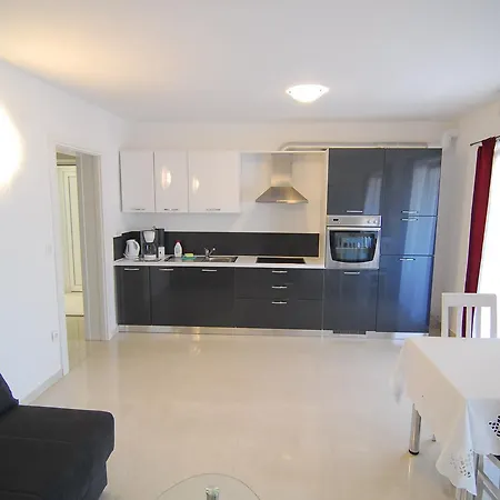 Apartment Natalie Omiš