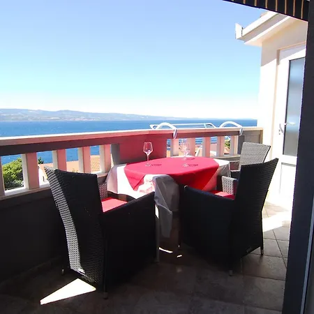 Apartamento Natalie Omiš
