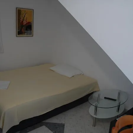 Natalie Apartment Omiš